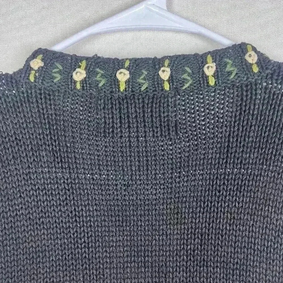 Tiara International Embroidered Button Sweater Vest Floral Rooster Country Large - Picture 13 of 16